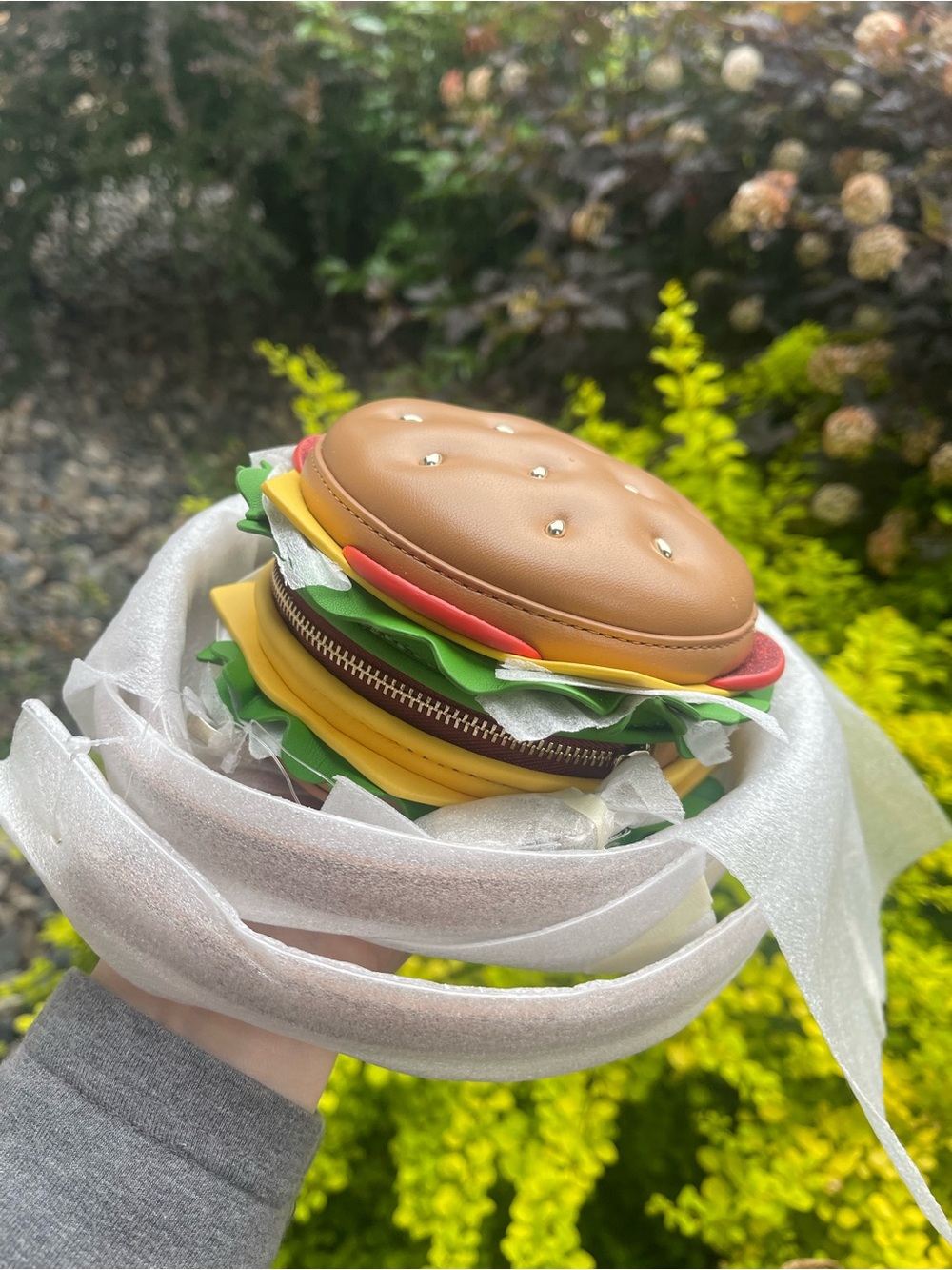 3D Hamburger Crossbody Novelty Burger Crossbody Bag - Picture 7 of 8